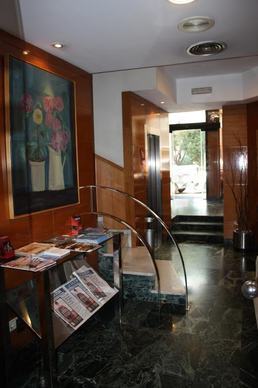 Hotel Pedralbes Barcelona Bagian luar foto