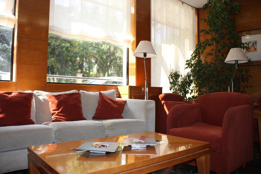 Hotel Pedralbes Barcelona Bagian luar foto